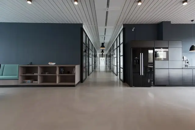 Belgeleri inceleyen site yöneticisi